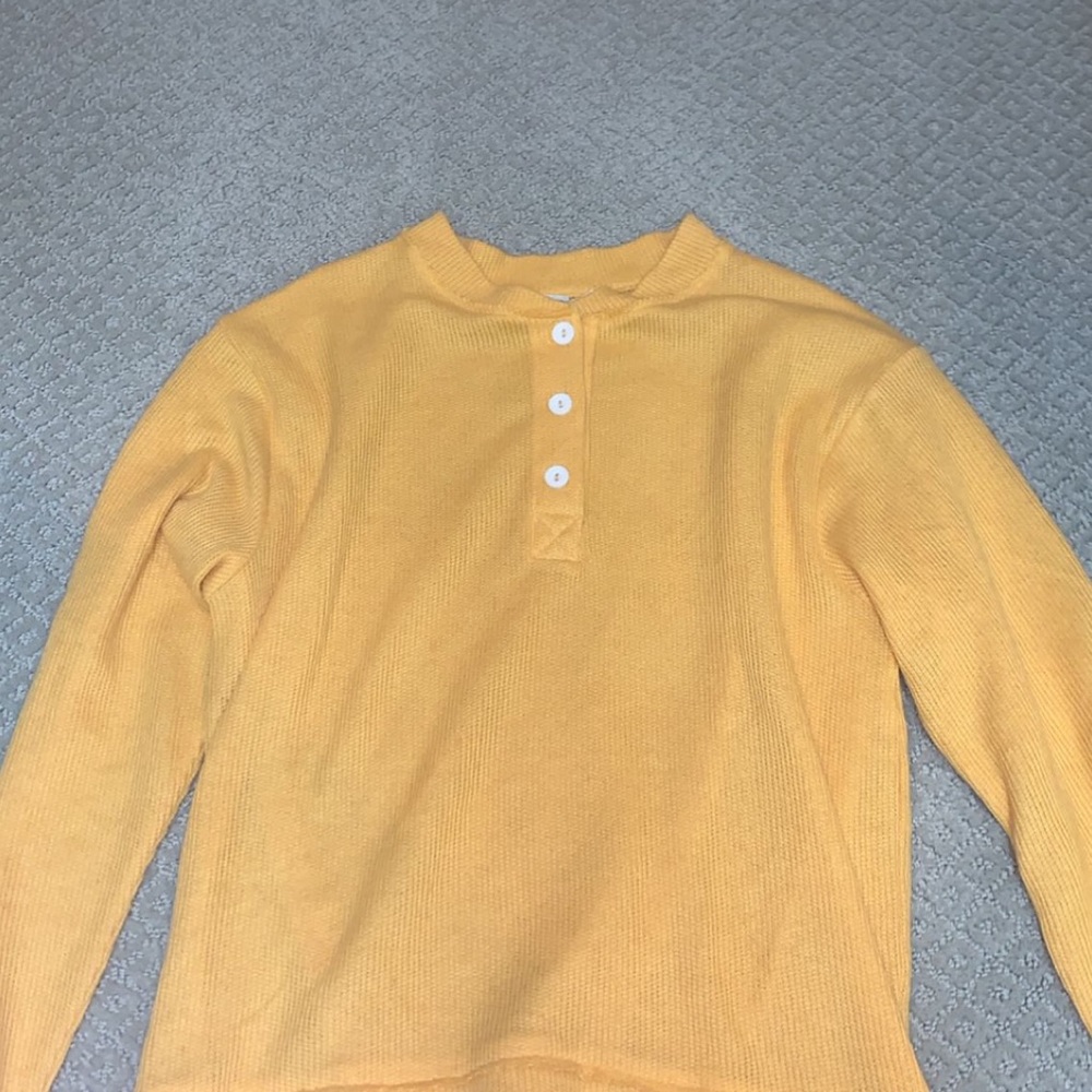 urban outfitter carter henley